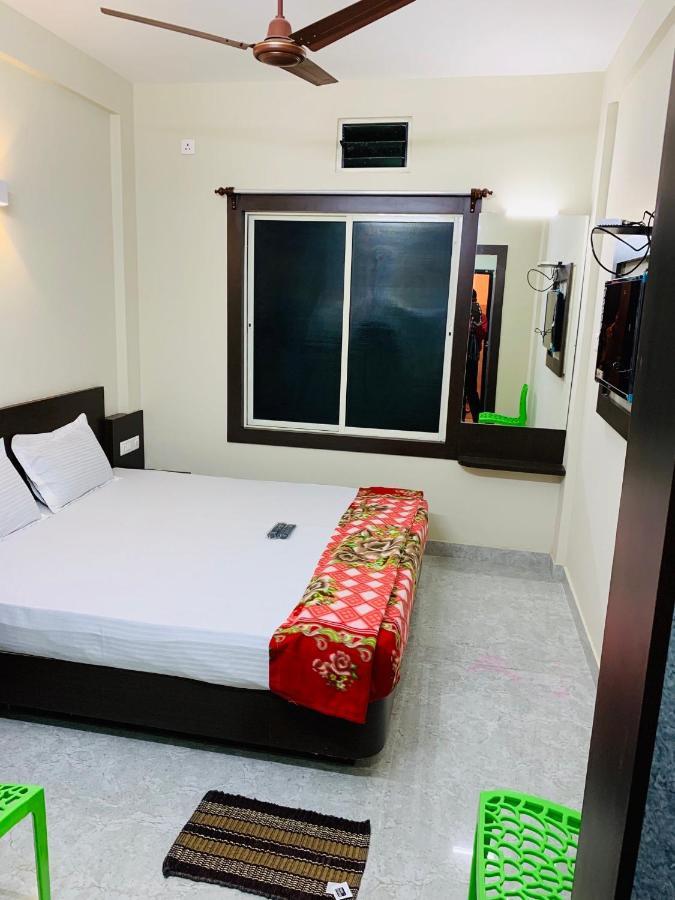 Strategic Inn Puri Ngoại thất bức ảnh
